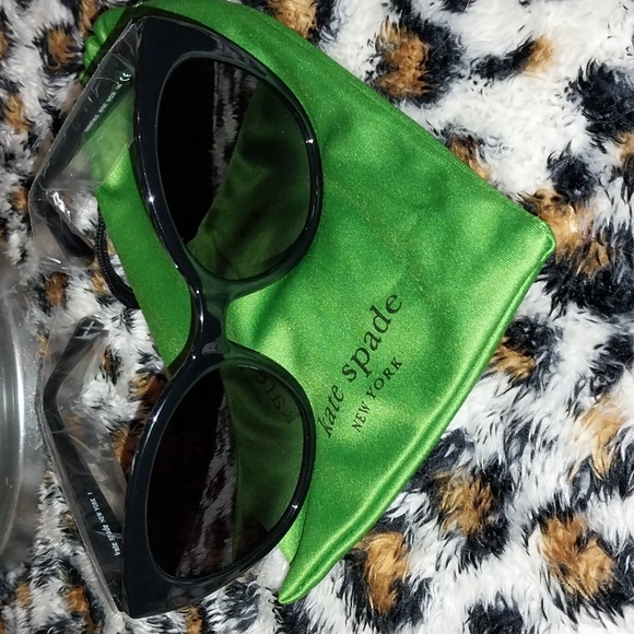 NWT🆕️Kate spade ♠️ "Samantha" sunglasses 👓 - Picture 12 of 12